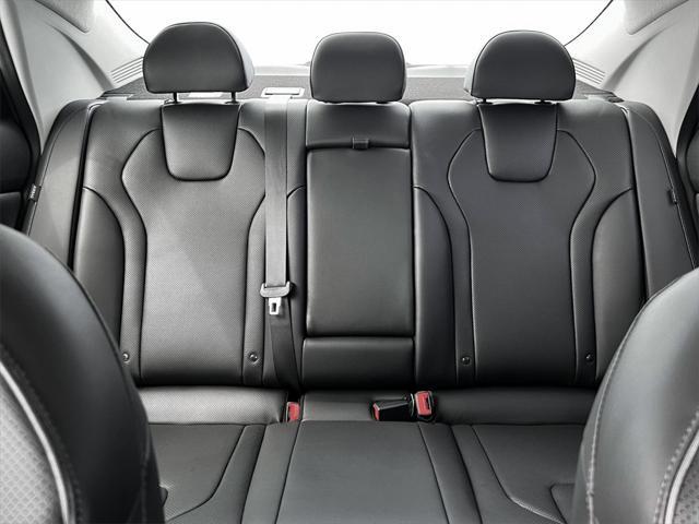 new 2025 Hyundai Elantra car, priced at $27,998