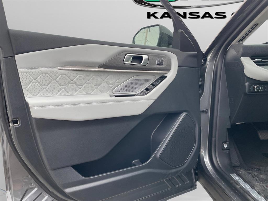 new 2026 Ford Explorer car, priced at $59,195