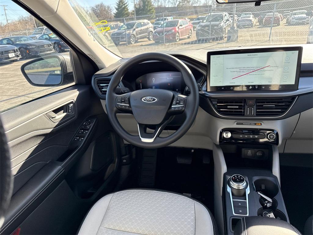 new 2025 Ford Escape car, priced at $26,699