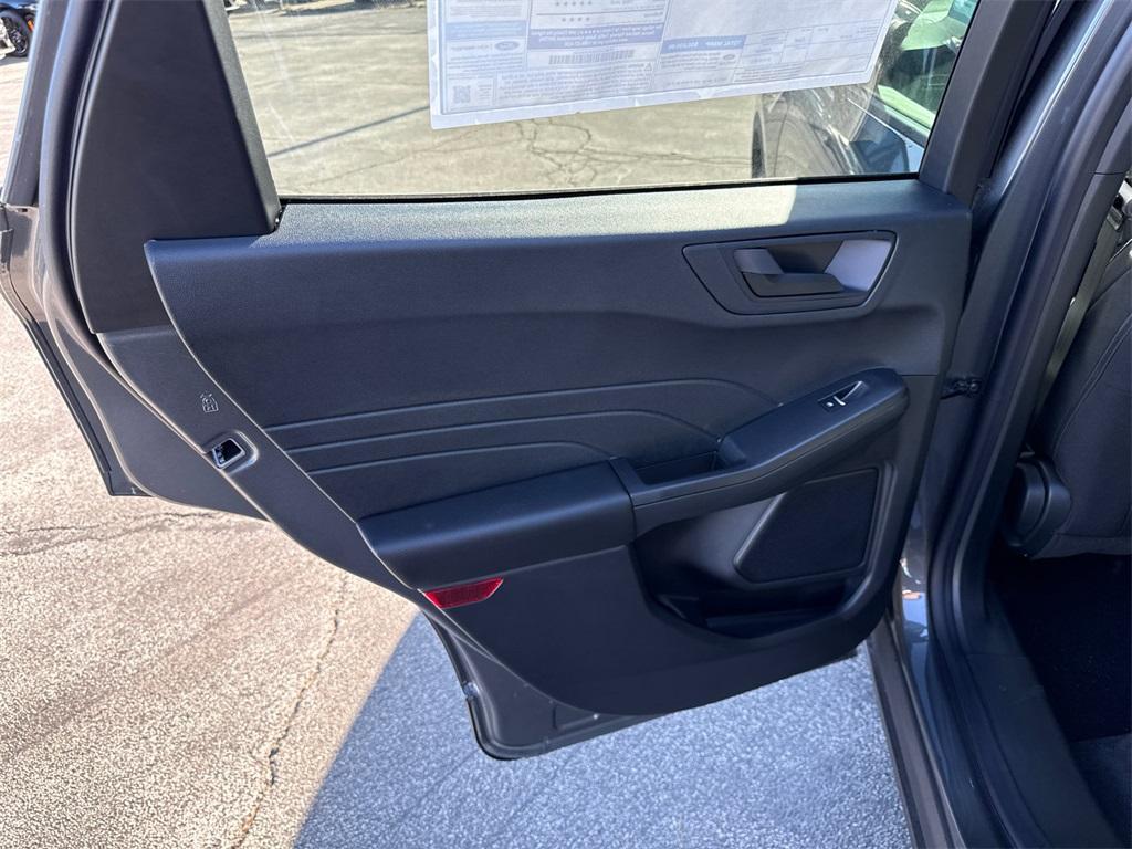 new 2025 Ford Escape car, priced at $26,699