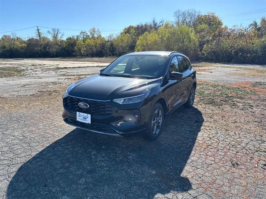 new 2024 Ford Escape car, priced at $32,000