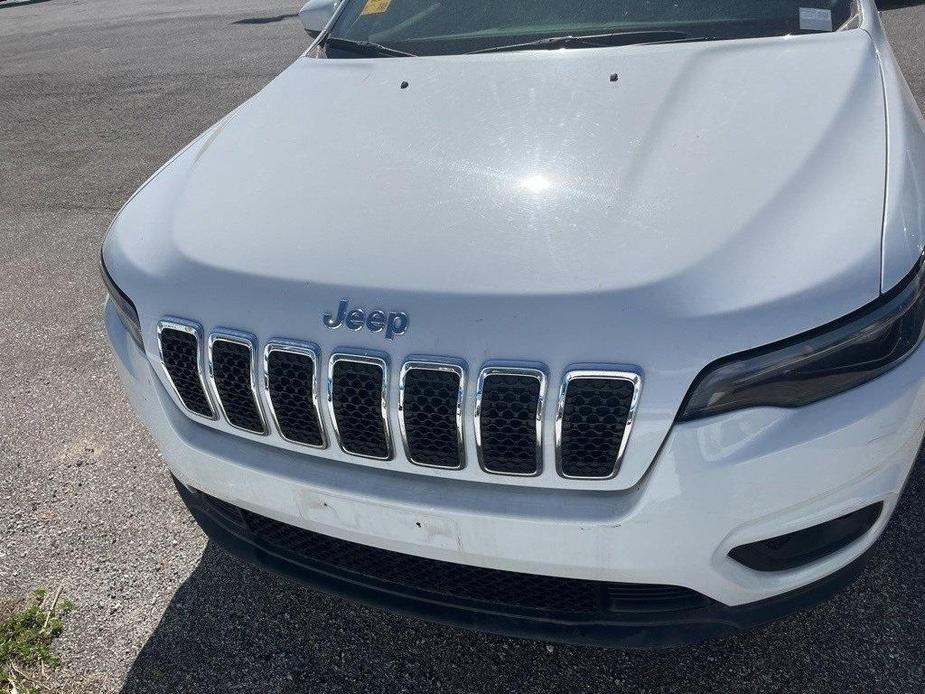 used 2020 Jeep Cherokee car, priced at $18,890