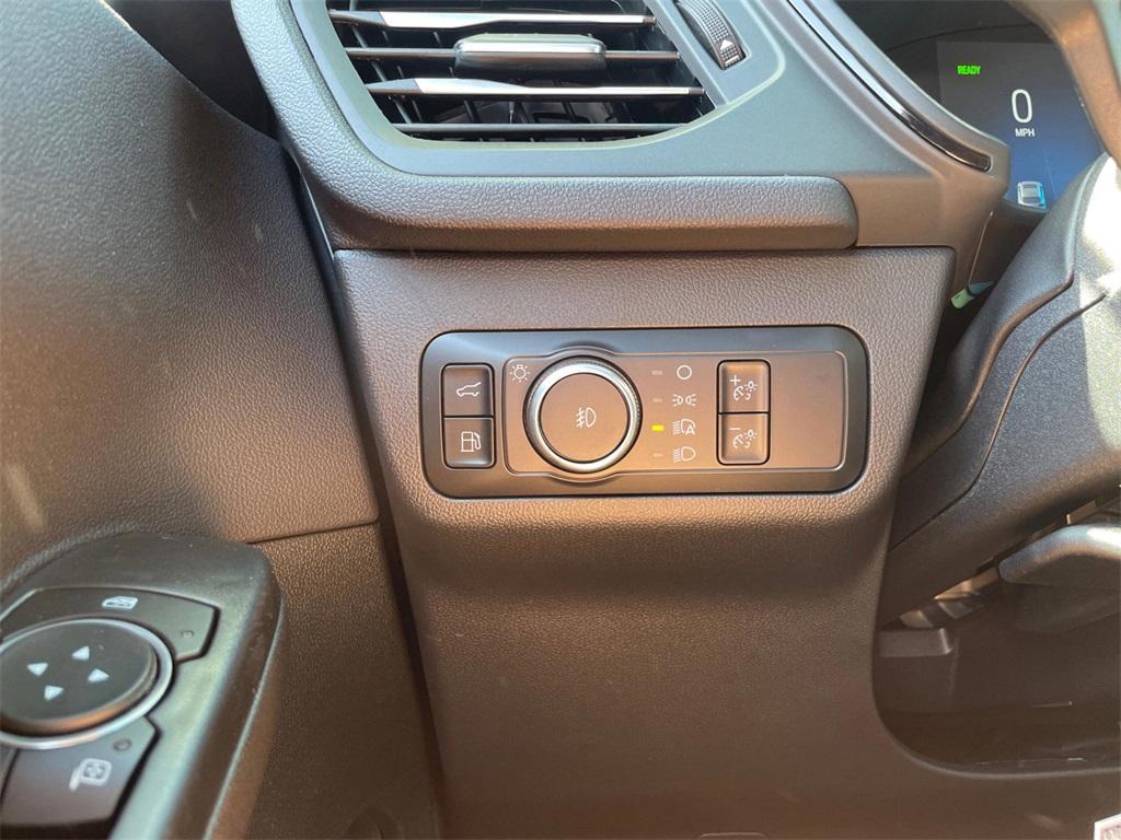 new 2025 Ford Escape car, priced at $30,580