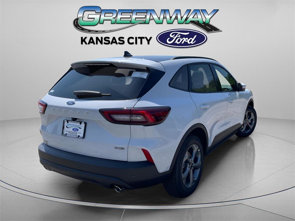 new 2025 Ford Escape car, priced at $30,580