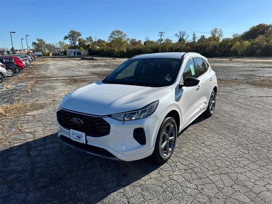 new 2024 Ford Escape car, priced at $32,000