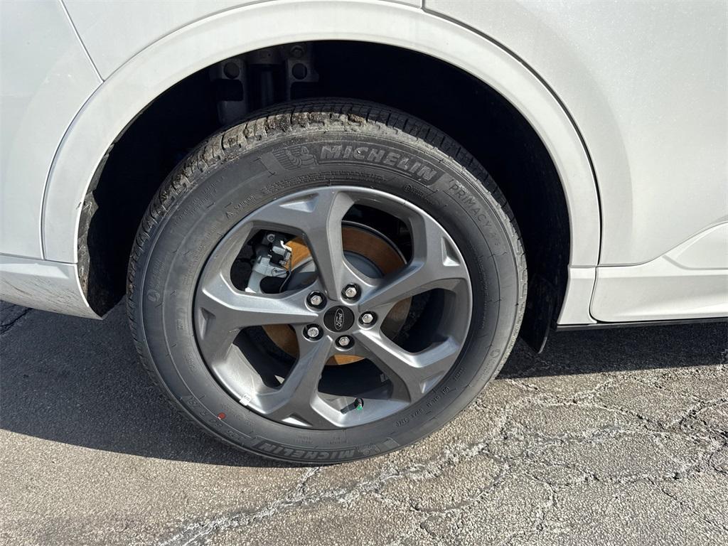 new 2024 Ford Escape car, priced at $30,440