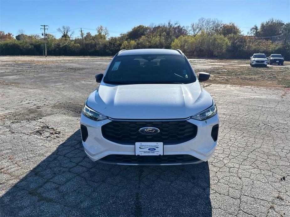 new 2024 Ford Escape car, priced at $32,000