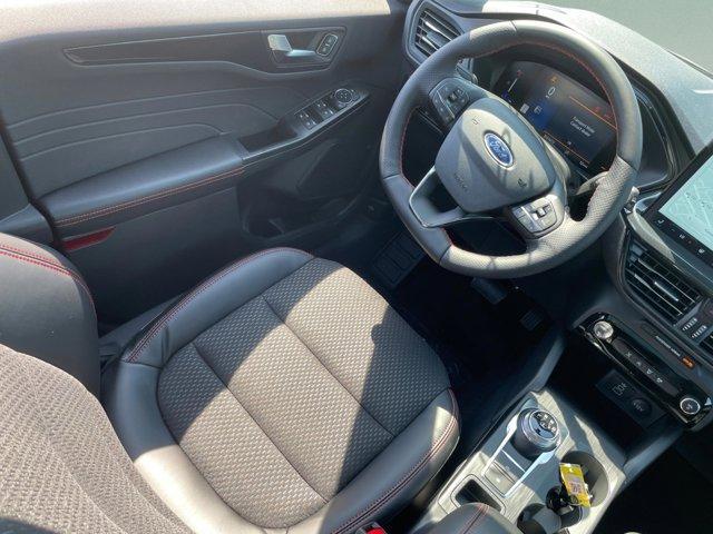 new 2025 Ford Escape car, priced at $30,499