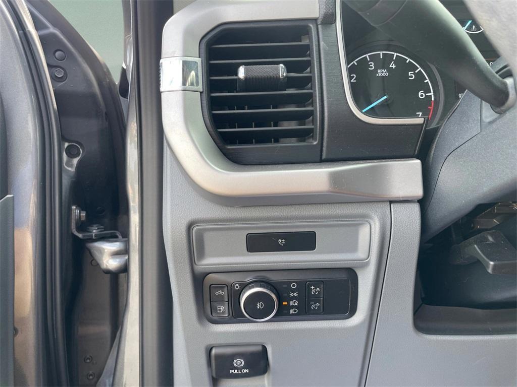 used 2022 Ford F-150 car, priced at $27,990