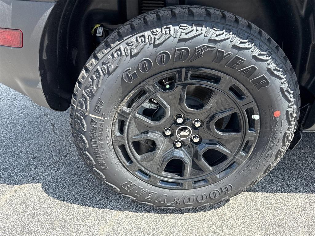 new 2025 Ford Bronco Sport car, priced at $39,570