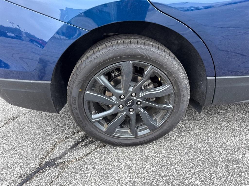 used 2023 Chevrolet Equinox car, priced at $25,781