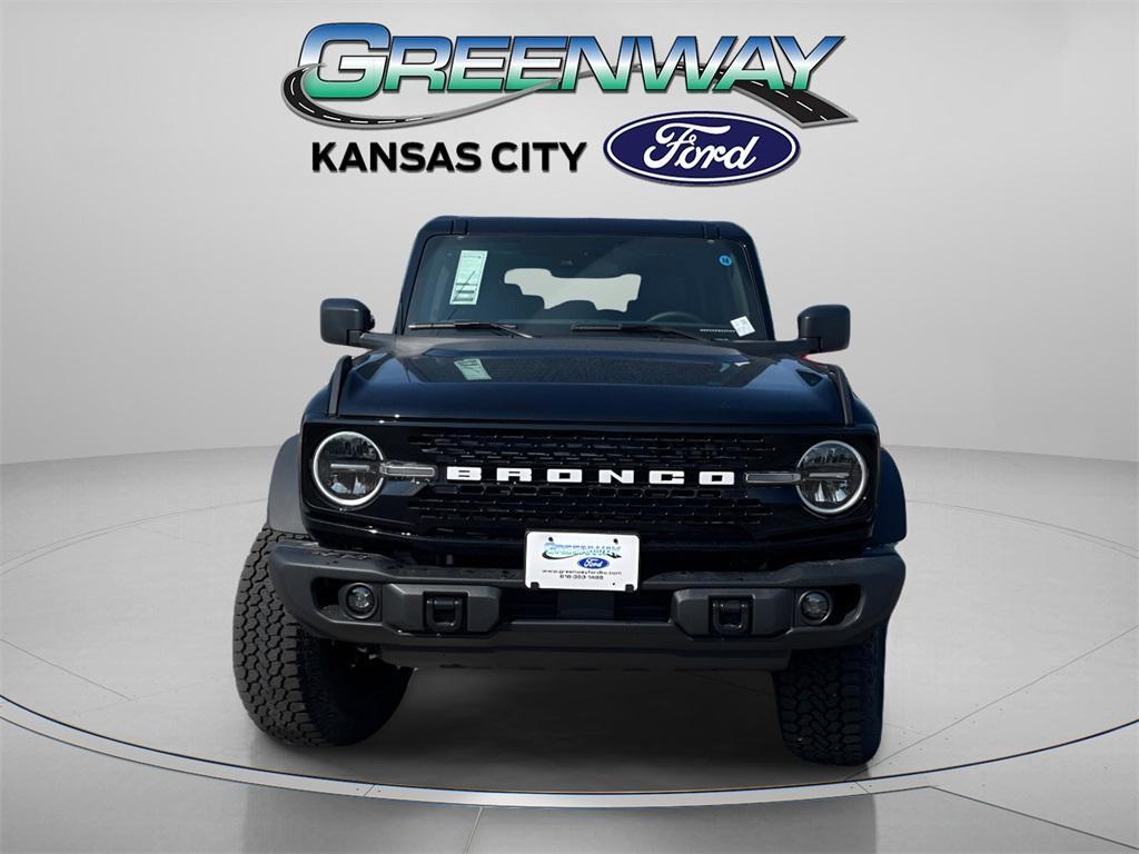 new 2025 Ford Bronco car, priced at $47,122