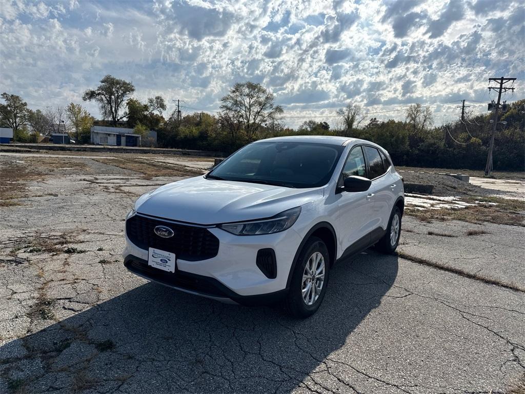 new 2025 Ford Escape car, priced at $29,000