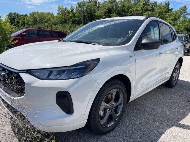 new 2024 Ford Escape car, priced at $28,000