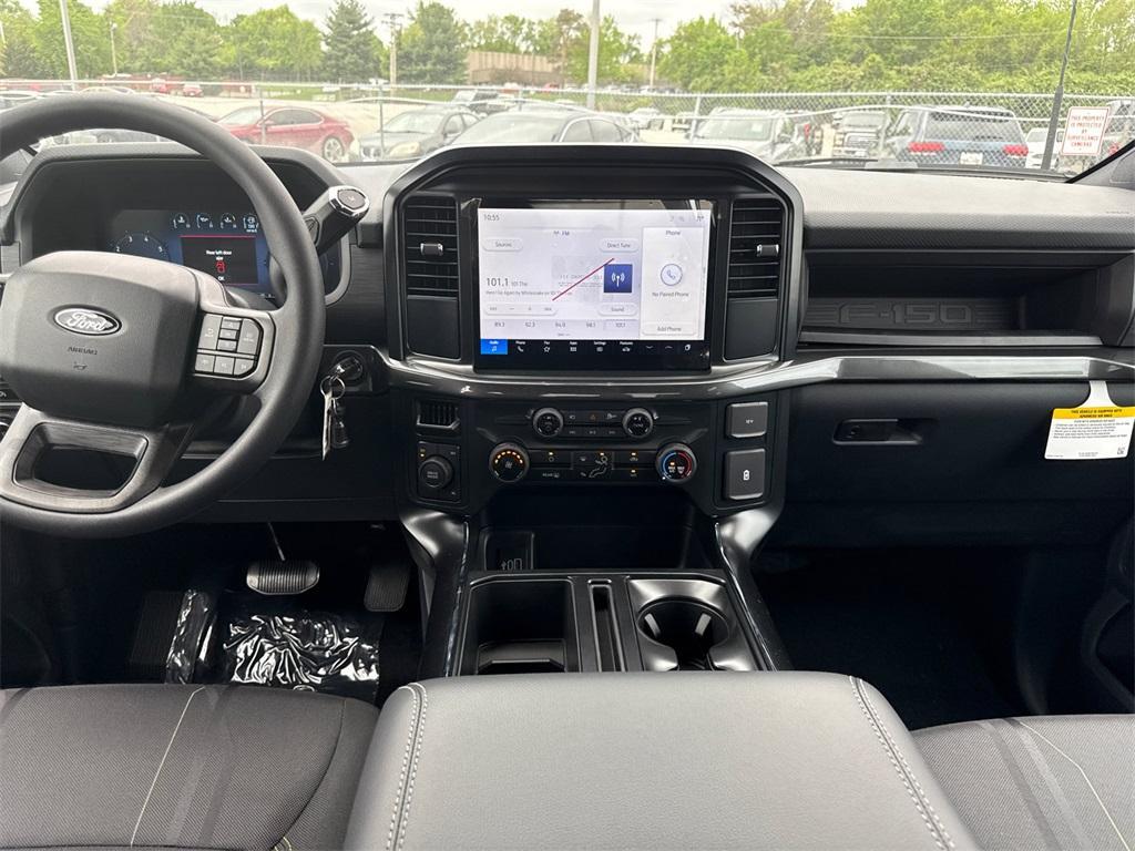 new 2025 Ford F-150 car, priced at $47,348