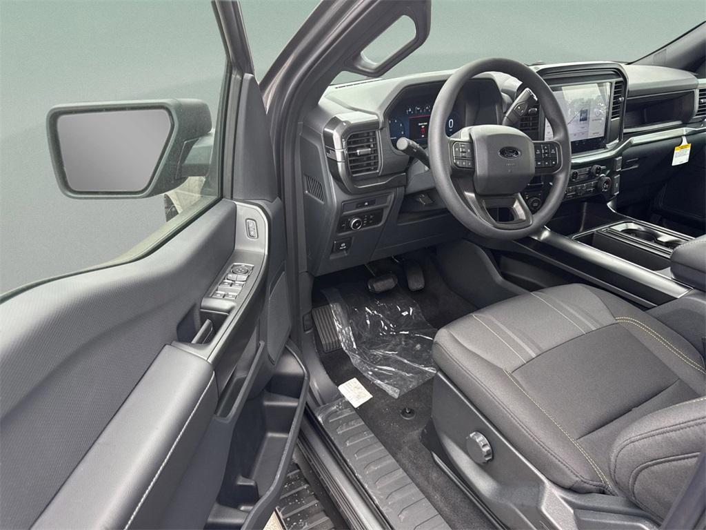new 2025 Ford F-150 car, priced at $46,057