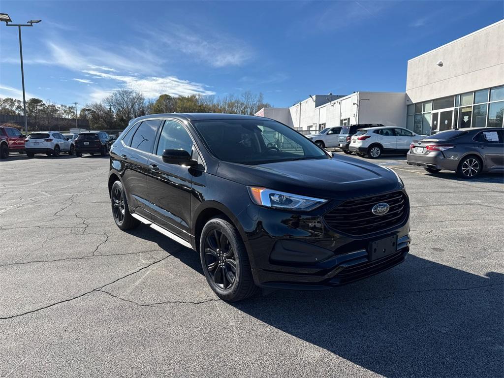 new 2024 Ford Edge car, priced at $35,615