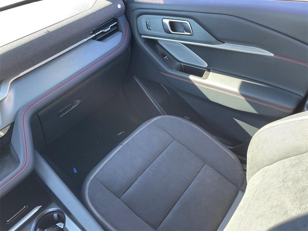 new 2025 Ford Explorer car, priced at $57,790