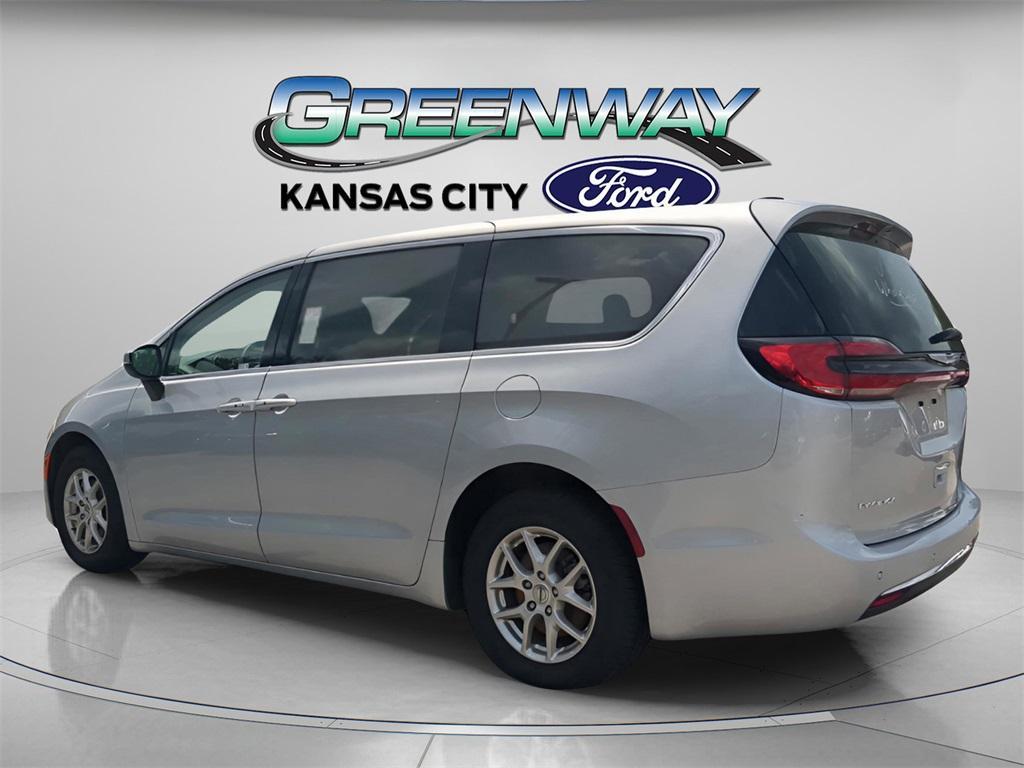 used 2023 Chrysler Pacifica car, priced at $23,990