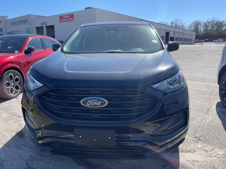 new 2024 Ford Edge car, priced at $35,615