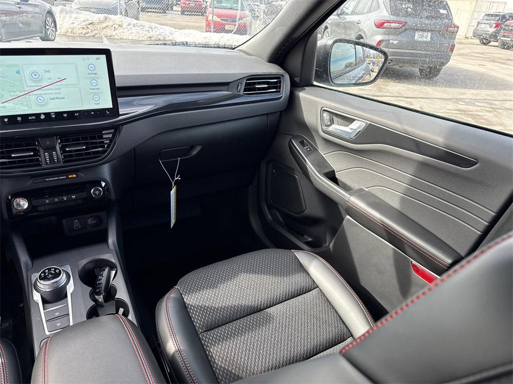 new 2025 Ford Escape car, priced at $30,671