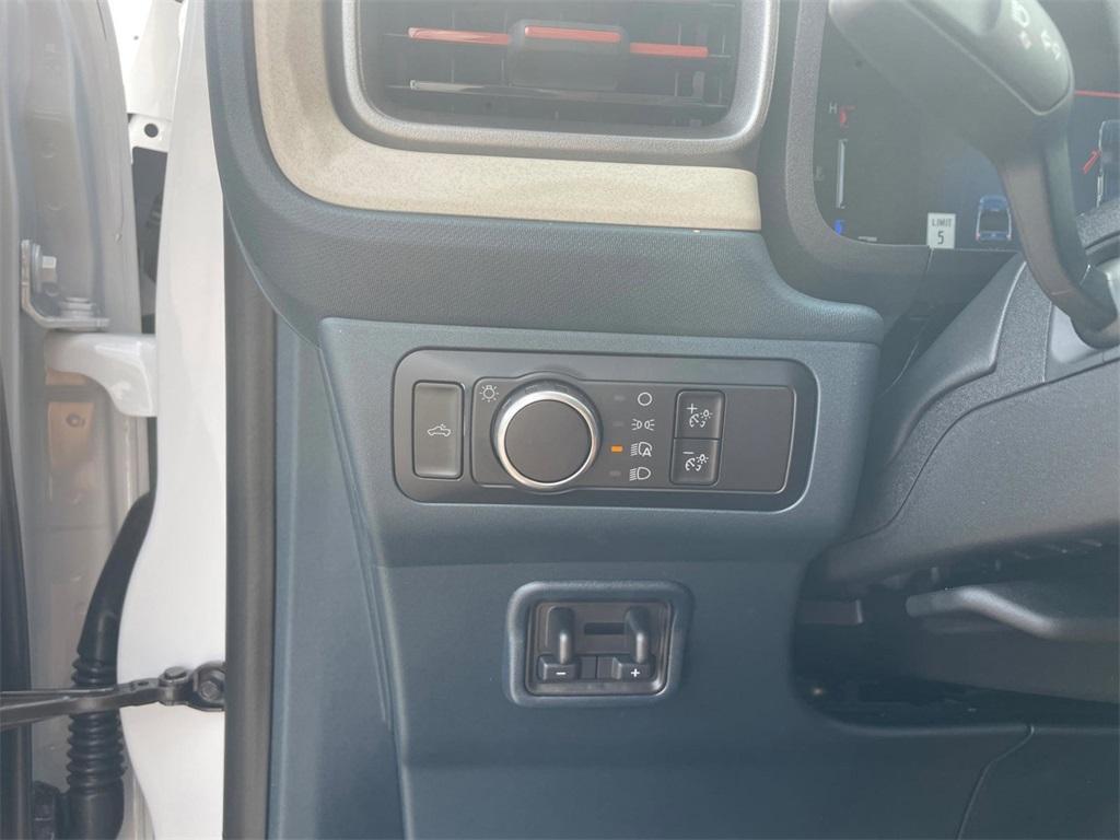 new 2025 Ford Maverick car, priced at $39,880