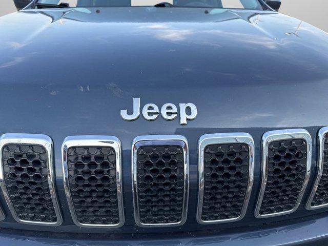 used 2021 Jeep Cherokee car, priced at $17,690