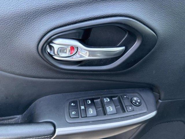 used 2021 Jeep Cherokee car, priced at $17,690