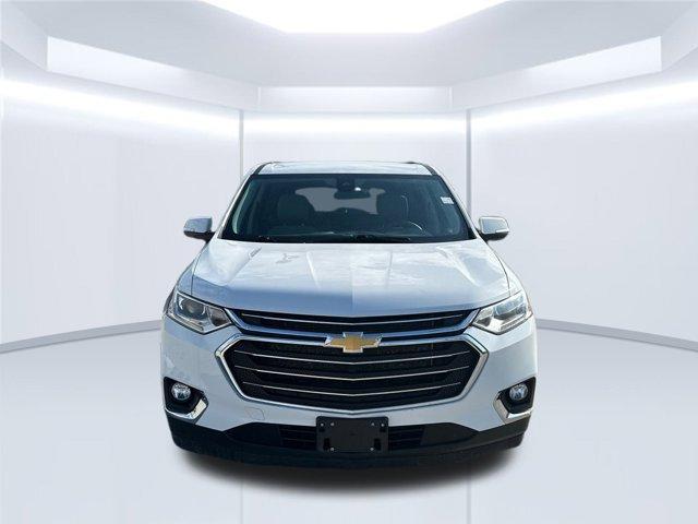 used 2021 Chevrolet Traverse car, priced at $23,990