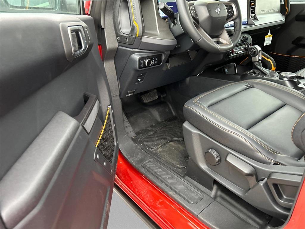 new 2024 Ford Bronco car, priced at $53,889