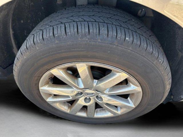 used 2013 Ford Edge car, priced at $8,990