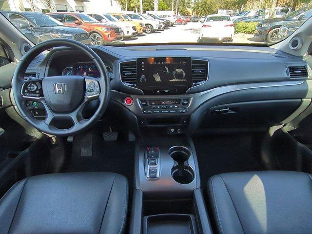 used 2022 Honda Pilot car, priced at $33,990