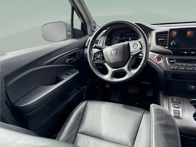 used 2022 Honda Pilot car, priced at $30,715