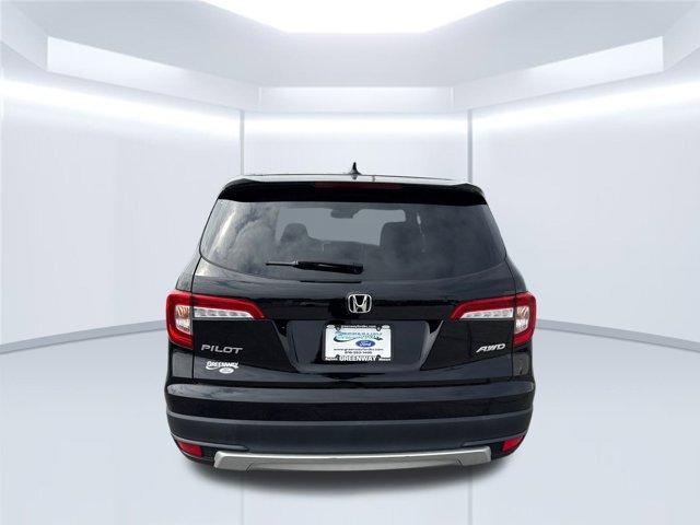 used 2022 Honda Pilot car, priced at $33,990