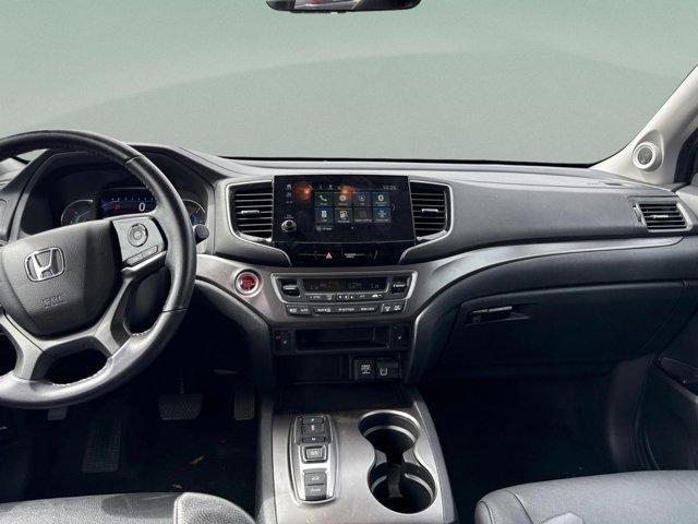 used 2022 Honda Pilot car, priced at $30,715