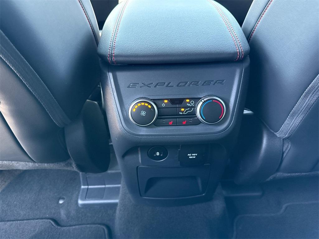 new 2025 Ford Explorer car, priced at $48,085