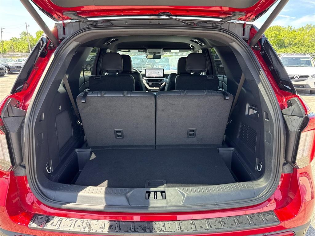 new 2025 Ford Explorer car, priced at $48,085