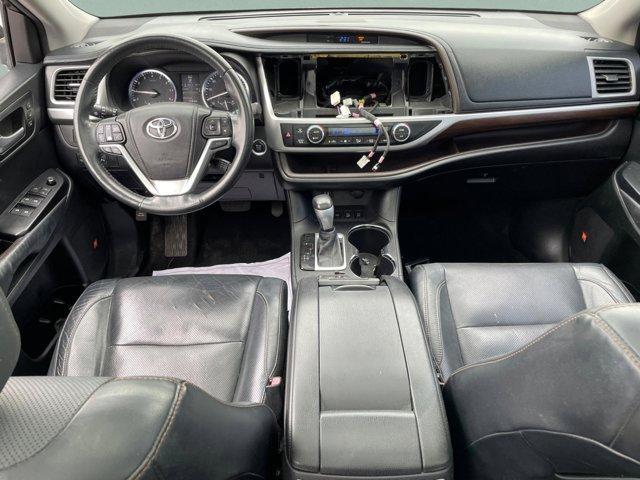 used 2015 Toyota Highlander car, priced at $21,990