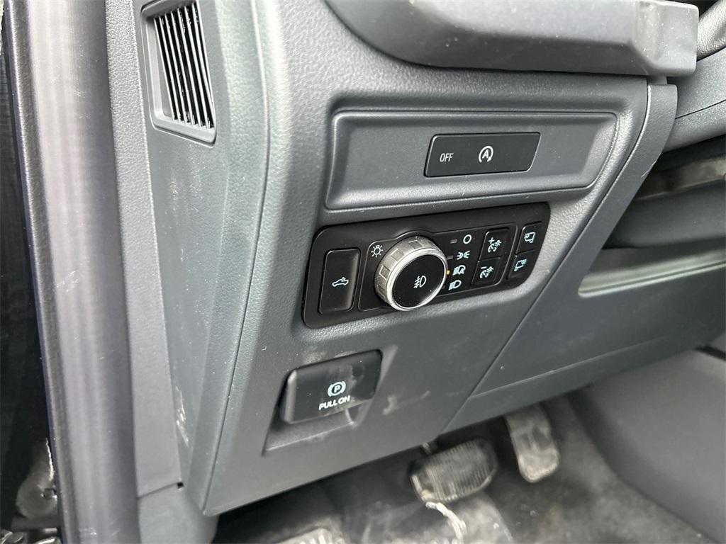 new 2025 Ford F-150 car, priced at $56,620