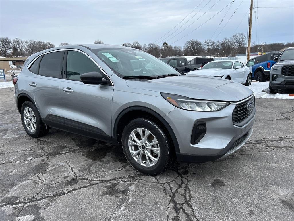 new 2024 Ford Escape car, priced at $28,432