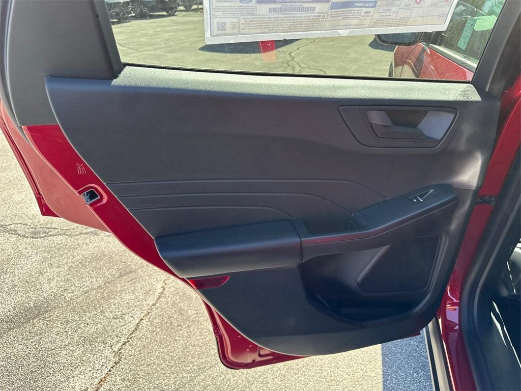 new 2025 Ford Escape car, priced at $27,683