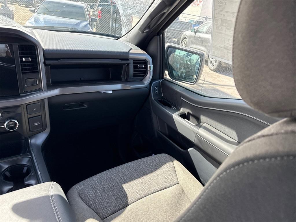 new 2025 Ford F-150 car, priced at $45,138
