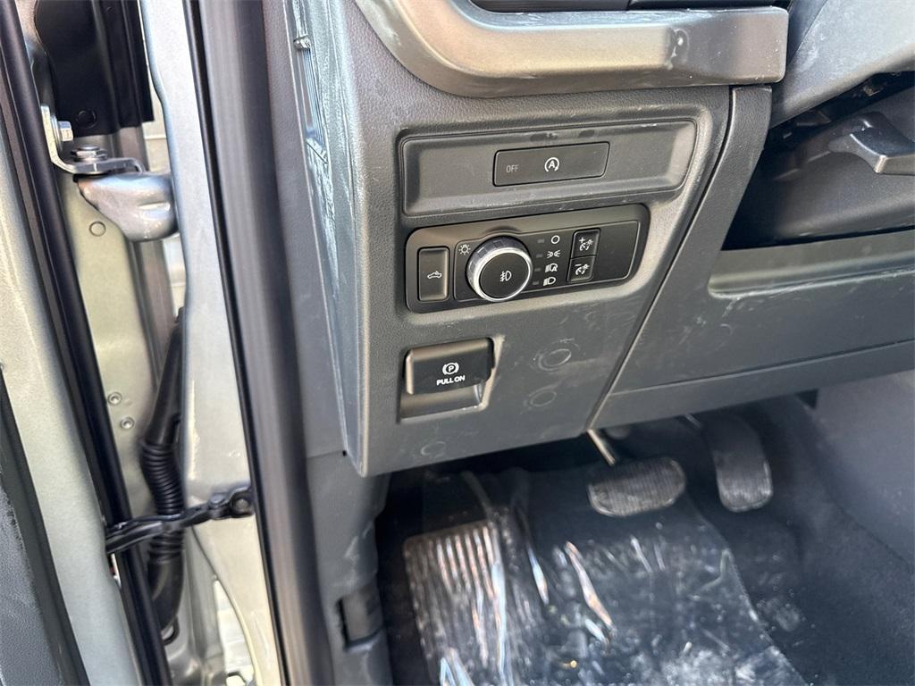new 2025 Ford F-150 car, priced at $45,138