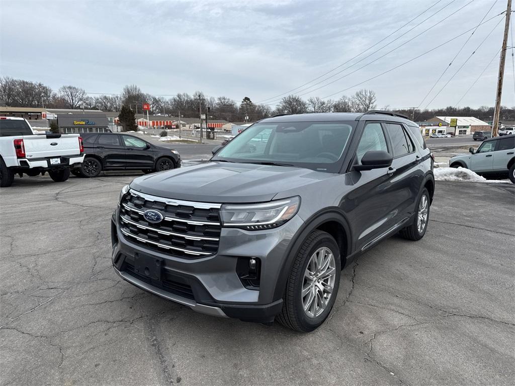 new 2025 Ford Explorer car, priced at $45,000