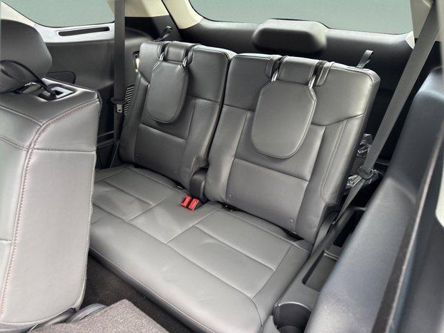 new 2025 Ford Explorer car, priced at $43,000