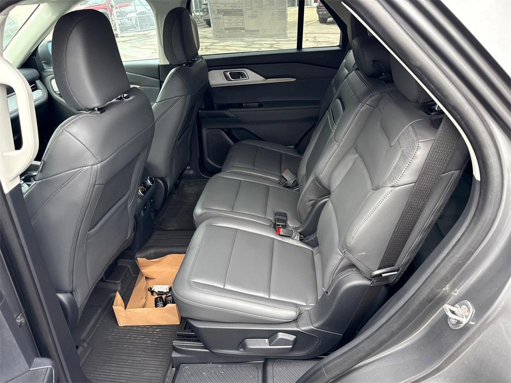 new 2025 Ford Explorer car, priced at $44,441