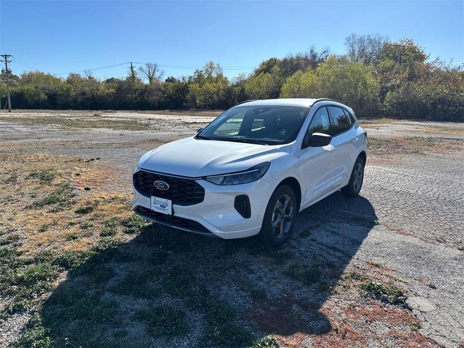 new 2024 Ford Escape car, priced at $32,000