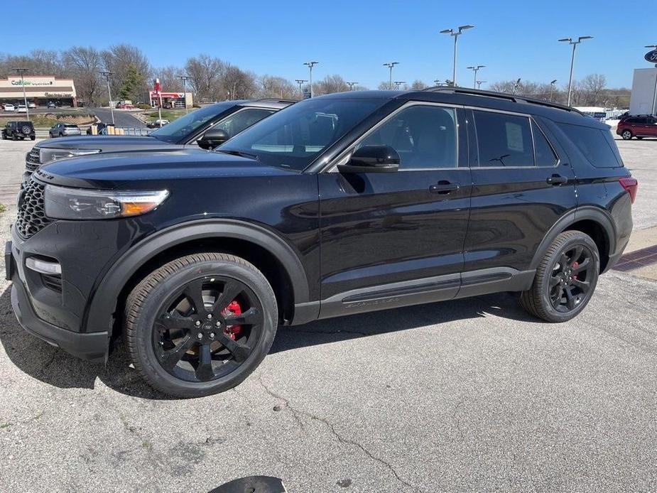 new 2024 Ford Explorer car, priced at $56,170