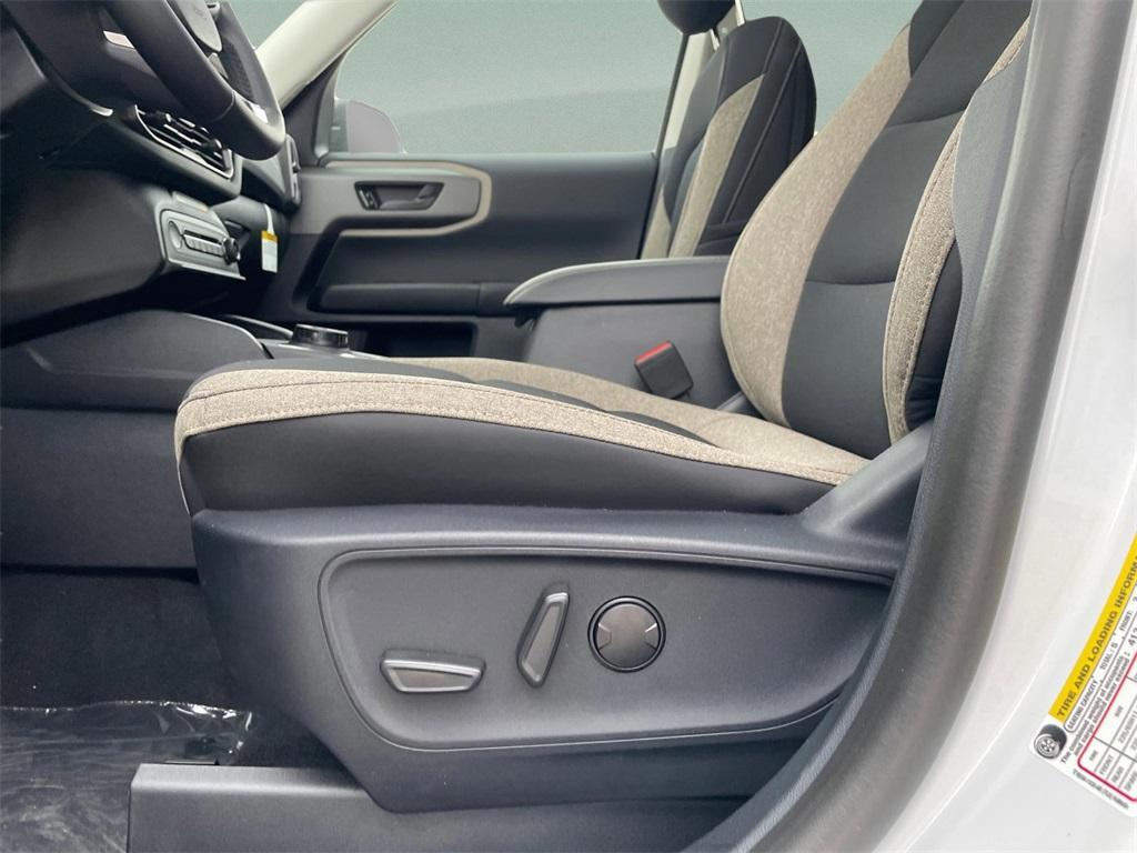 new 2025 Ford Bronco Sport car, priced at $30,751