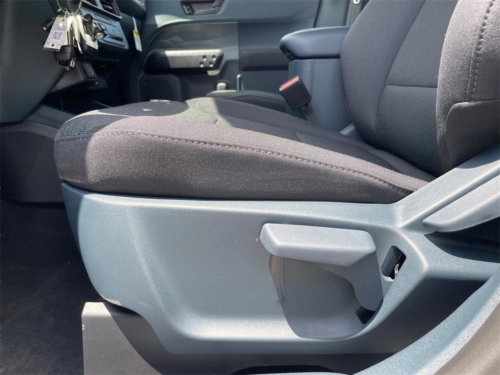 new 2025 Ford Maverick car